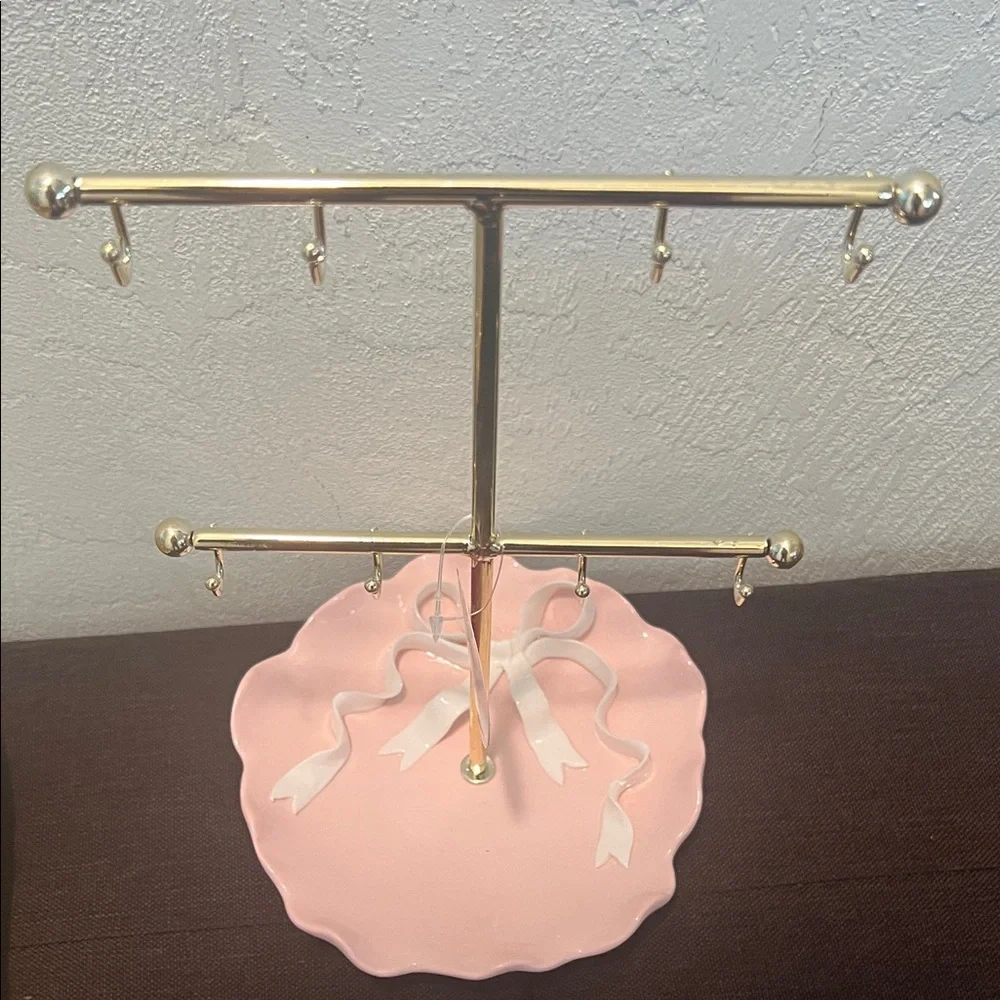 #1544**Gold and Pink Jewelry Stand - Picture 1 of 17